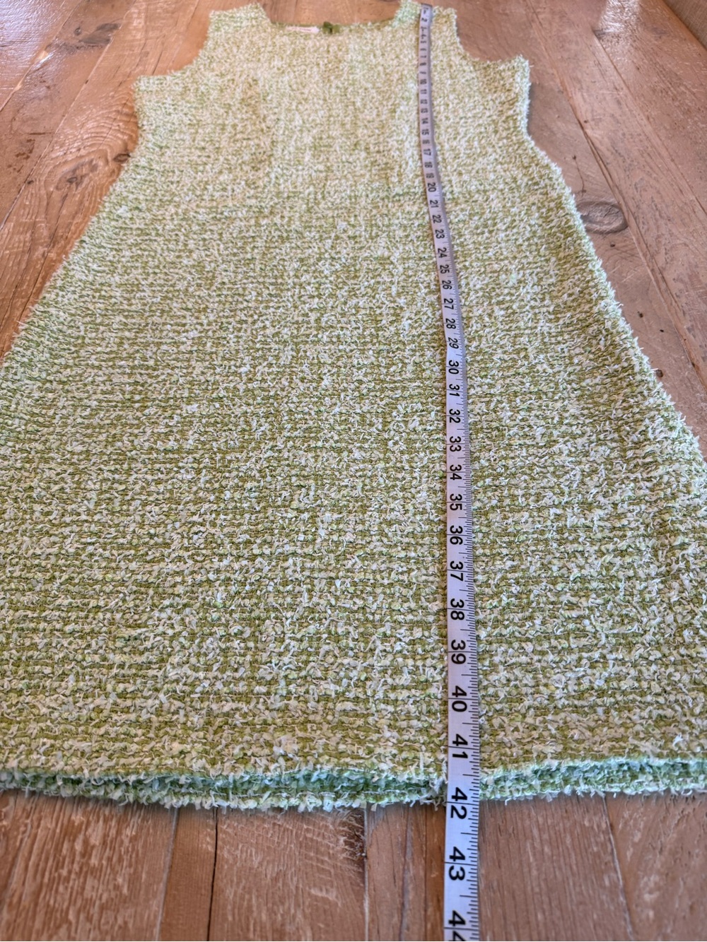 St. John Pistachio Textured Sleeveless Shift Dress 12 - Picture 7 of 10